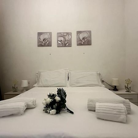 Comfortable House In Centro Storico Флоренция Экстерьер фото